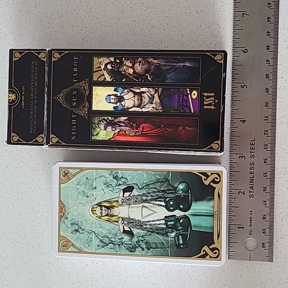 EUC Night Sun Tarot - Picture 3 of 4